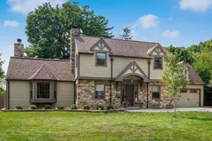 2615 York Rd, Columbus, OH 43221 - Photo 3