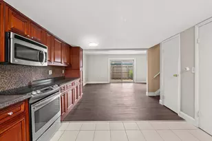 1030 Galliton Ct, Columbus, OH 43220 - Photo 9