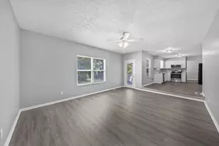 2392 Minerva Park Pl, Columbus, OH 43229 - Photo 21