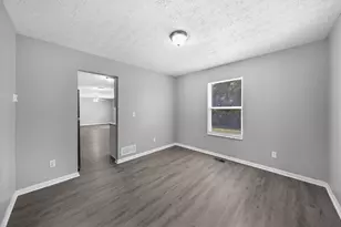 2392 Minerva Park Pl, Columbus, OH 43229 - Photo 15