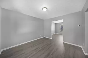 2392 Minerva Park Pl, Columbus, OH 43229 - Photo 17