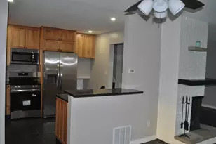 7404 Worthington Rd, Westerville, OH 43082 - Photo 17