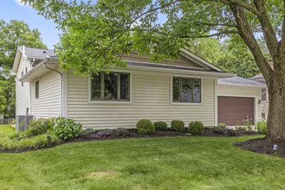 126 Spring Hollow Lane, Westerville, OH 43081 - Photo 3