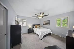 126 Spring Hollow Ln, Westerville, OH 43081 - Photo 17