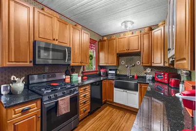 194 S Hartford Avenue, Centerburg, OH 43011 - Photo 7
