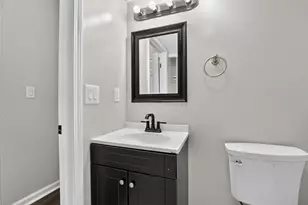 2425 Dunsworth Dr, Columbus, OH 43235 - Photo 39