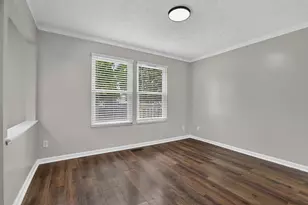 2425 Dunsworth Dr, Columbus, OH 43235 - Photo 17