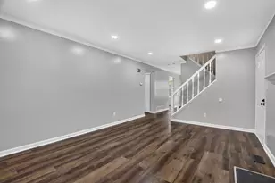 2425 Dunsworth Dr, Columbus, OH 43235 - Photo 19