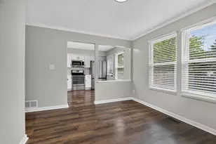 2425 Dunsworth Dr, Columbus, OH 43235 - Photo 19