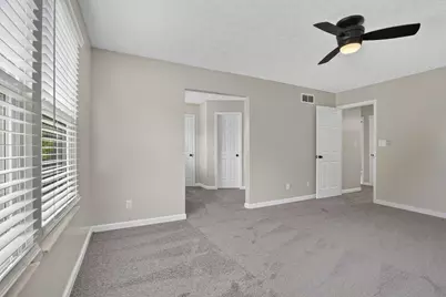2425 Dunsworth Drive, Columbus, OH 43235 - Photo 25