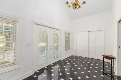 5809 Olentangy Boulevard, Columbus, OH 43085 - Photo 5