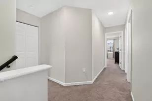 1549 Lewes Castle Dr, Grove City, OH 43123 - Photo 15