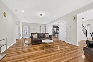 1549 Lewes Castle Dr, Grove City, OH 43123 - Photo 9