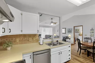 1330 Hillview Circle E, Newark, OH 43055 - Photo 17