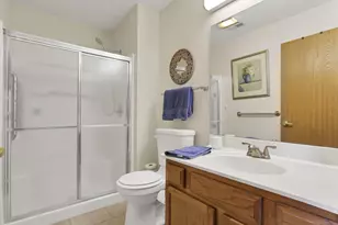 1330 Hillview Cir E, Newark, OH 43055 - Photo 21