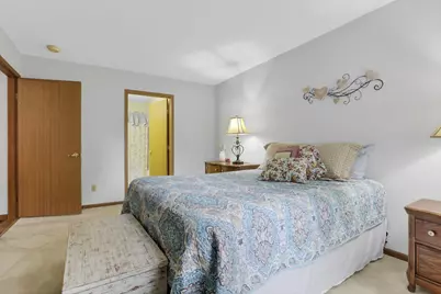 1330 Hillview Circle E, Newark, OH 43055 - Photo 25