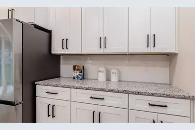 13294 Cedar Road NE, Thornville, OH 43076 - Photo 17