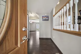 800 Bent Oak Dr, Blacklick, OH 43004 - Photo 3