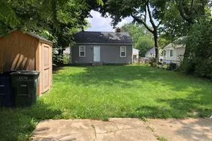 2299 Hamilton Ave, Columbus, OH 43211 - Photo 15