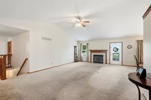 2020 Bellflower Ct, Grove City, OH 43123 - Photo 3