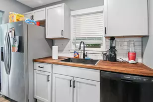 2800 Azelda St, Columbus, OH 43211 - Photo 13