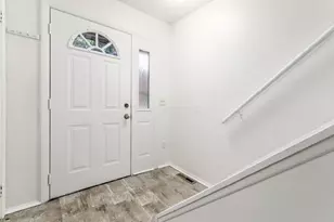 413 Shell Ct E, Columbus, OH 43213 - Photo 3