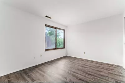 413 Shell Court E, Columbus, OH 43213 - Photo 17