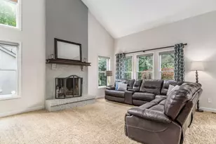817 Hensel Woods Rd, Columbus, OH 43230 - Photo 15