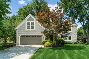 817 Hensel Woods Rd, Columbus, OH 43230 - Photo 1