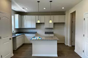 333 Honeysuckle St, South Bloomfield, OH 43103 - Photo 25