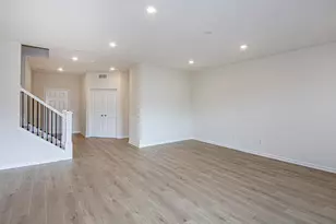 333 Honeysuckle St, South Bloomfield, OH 43103 - Photo 11