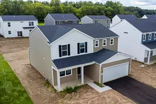 333 Honeysuckle St, South Bloomfield, OH 43103 - Photo 33