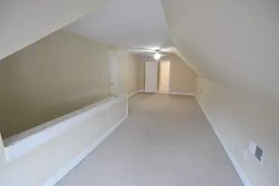 984 5 Hunter Ave, Columbus, OH 43201 - Photo 9