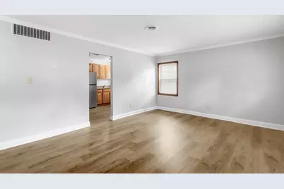 2381 Century Drive, Columbus, OH 43211 - Photo 7