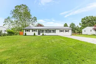 916 Fieldson Dr, Heath, OH 43056 - Photo 3