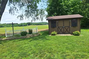 83 East St, Saint Louisville, OH 43071 - Photo 7