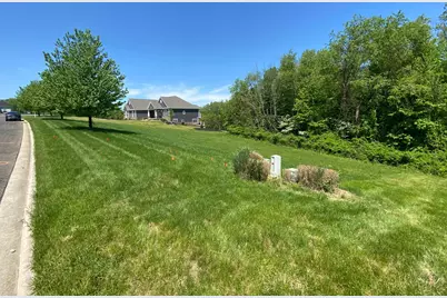 122 Orchard Wood Path, Granville, OH 43023 - Photo 3