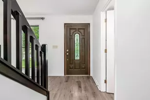 1482 Brookforest Dr, Columbus, OH 43204 - Photo 3