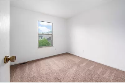 1482 Brookforest Drive, Columbus, OH 43204 - Photo 17