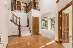 5592 Fawnbrook Ln, Dublin, OH 43017 - Photo 5