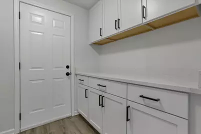 4940 Kristie Falls #C, Columbus, OH 43221 - Photo 13