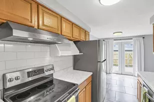 2783 Avati Dr, Columbus, OH 43207 - Photo 13