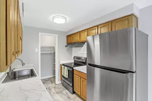 2783 Avati Dr, Columbus, OH 43207 - Photo 11