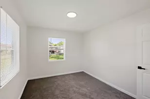 691 Basswood Rd, Columbus, OH 43207 - Photo 17