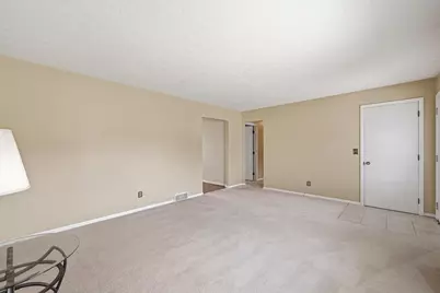 4424 Ethel Road, Obetz, OH 43207 - Photo 9