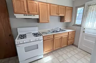 1799 Kings Ct, Columbus, OH 43212 - Photo 7