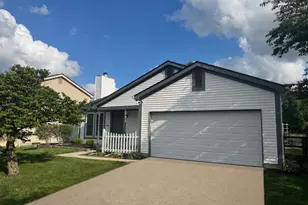 3653 Mountshannon Rd, Columbus, OH 43221 - Photo 3