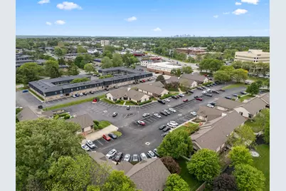 3250 W Henderson Road #3252, Columbus, OH 43220 - Photo 11