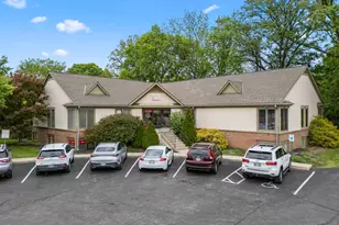 3250 W Henderson Rd, Columbus, OH 43220 - Photo 7