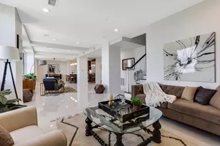 50 W Broad St, Columbus, OH 43215 - Photo 13